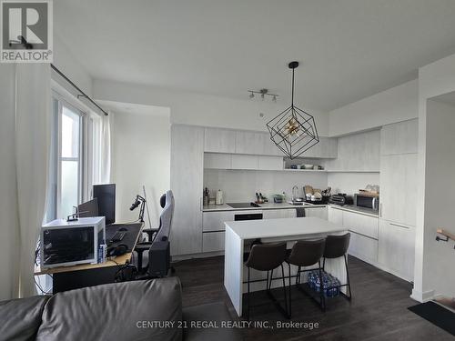 811 - 3 STECKLEY HOUSE LANE , Richmond Hill, Ontario L4S 0N2 3
