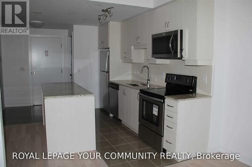 602 - 9201 YONGE STREET , Richmond Hill, Ontario L4C 6Z2 3