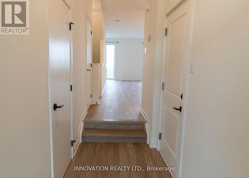 775 MAVERICK CRESCENT , Ottawa, Ontario K2S 2X2 2