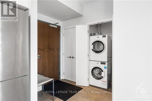 303 - 320 MIWATE PRIVATE , Ottawa, Ontario K1R 0E1 5