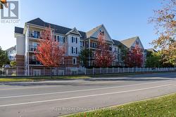 108 - 106 ASPEN SPRINGS DRIVE Clarington (Bowmanville), ON L1C 5N7