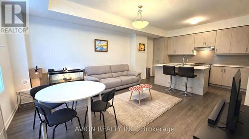99 - 10 ALMOND BLOSSOM MEWS , Vaughan, Ontario L4K 0N6 2