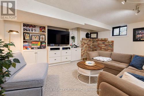8 Peel Street, Hamilton, ON 