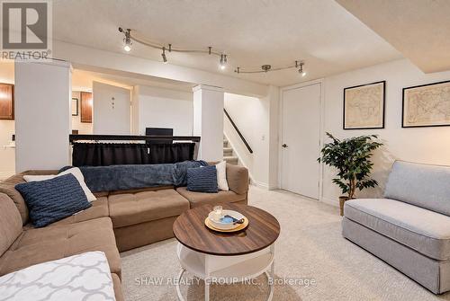 8 Peel Street, Hamilton, ON 