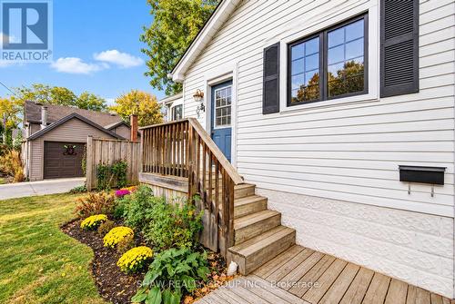 8 Peel Street, Hamilton, ON 