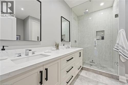 4155 Stonebridge Crescent, Burlington, ON 