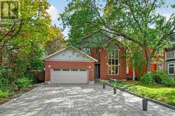 628 BYRON AVENUE  Ottawa, ON K2A 0E6