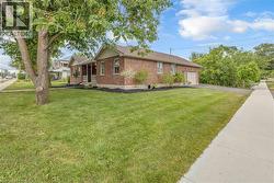 5 WALPOLE Drive Jarvis, ON N0A 1J0
