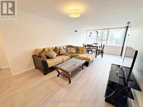 #1917 - 45 CARLTON STREET , Toronto, Ontario M5B 2H9 2