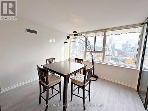 #1917 - 45 CARLTON STREET , Toronto, Ontario M5B 2H9 5