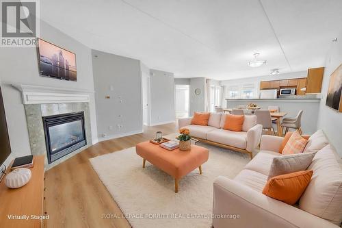 302 - 2085 APPLEBY LINE , Burlington, Ontario L7L 7H4 2