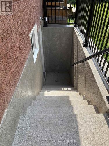 LOWER LEVEL - 34 LAGANI AVENUE , Richmond Hill, Ontario L4B 3E1 5