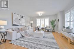 21 IRON HORSE AVENUE Richmond Hill, ON L4B 4H2