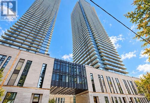 609 - 65 ST MARY STREET , Toronto, Ontario M5S 0A6 2