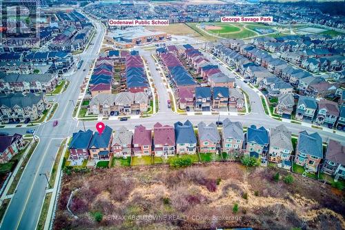 3115 CARDING MILL TRAIL , Oakville, Ontario L6M 0Z5 2
