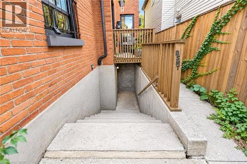 25 GROVE Street Unit# 3 , Hamilton, Ontario L8N 1P4 2