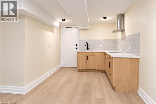 25 GROVE Street Unit# 3 , Hamilton, Ontario L8N 1P4 5