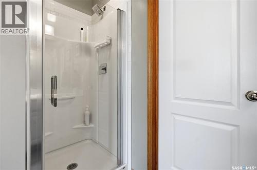3360 Deiter Bay, Regina, SK 