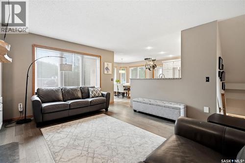 3360 Deiter Bay, Regina, SK 