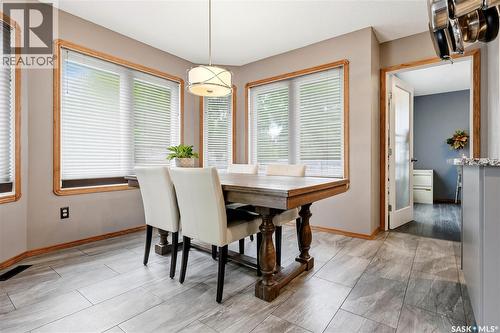3360 Deiter Bay, Regina, SK 