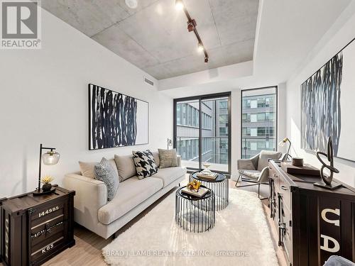 405 - 284 KING STREET E , Toronto, Ontario M5A 1K4 2
