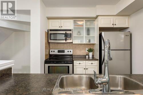 628 Bibby Common, Burlington, ON 