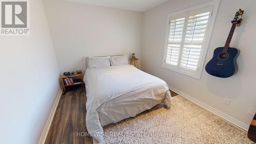 201 - 145 LANSDOWNE AVENUE , Toronto, Ontario M6K 2W1 5