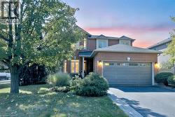 470 AMANDA Crescent  Burlington, ON L7L 6H5