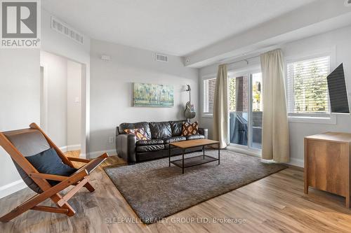 A - 163 CRESTWAY DRIVE , Ottawa, Ontario K2G 7C8 4