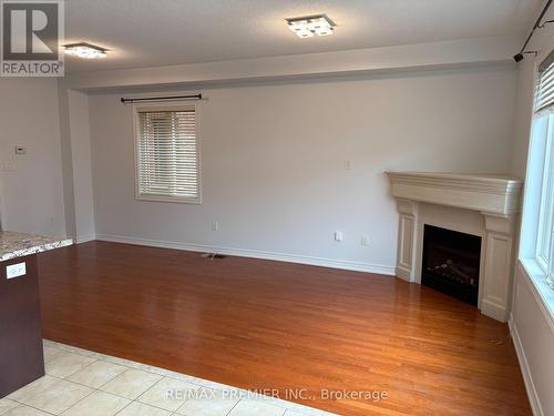 37 VIA TOSCANA , Vaughan, Ontario L4H 3V5 5