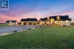2197 COUNTY ROAD 31 Lakeshore, ON N0R 1R0