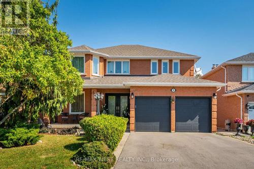 98 ARROWHEAD DRIVE  Vaughan, ON L4L 4A5