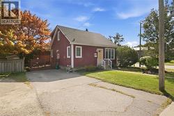 243 SYDENHAM Street Brantford, ON N3R 3Z6