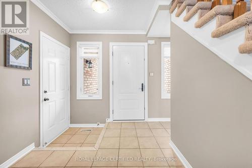 2493 NEWCASTLE CRESCENT , Oakville, Ontario L6M 4P3 5