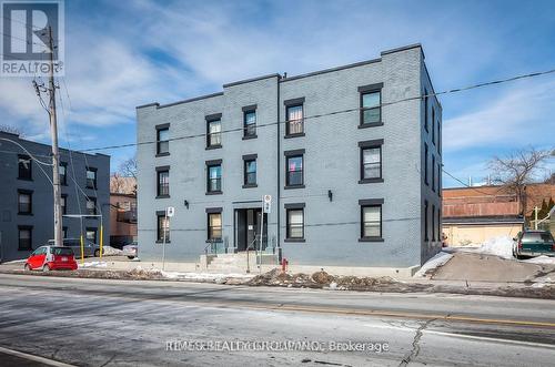 3 - 1492 DUNDAS STREET E , Toronto, Ontario M4M 1S9