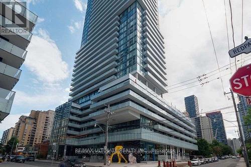 3512 - 161 ROEHAMPTON AVENUE , Toronto, Ontario M4P 0C8 4