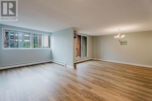 212 - 2650 SOUTHVALE CRESCENT , Ottawa, Ontario K1B 4S9 5