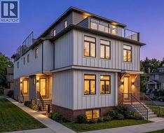 724 1 Avenue NW Calgary, AB T2N 0A1