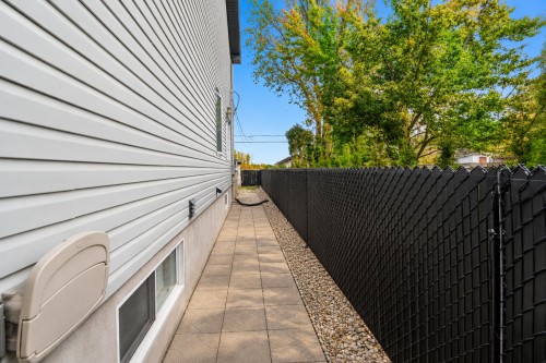 179 Rue de Bruxelles , Châteauguay, QC J6K 1L6 4