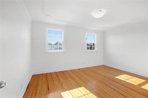 653 Mountain Ave, Winnipeg, MB 