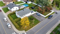 3690 Rue Coderre  Longueuil (Saint-Hubert), QC J3Y 4P5