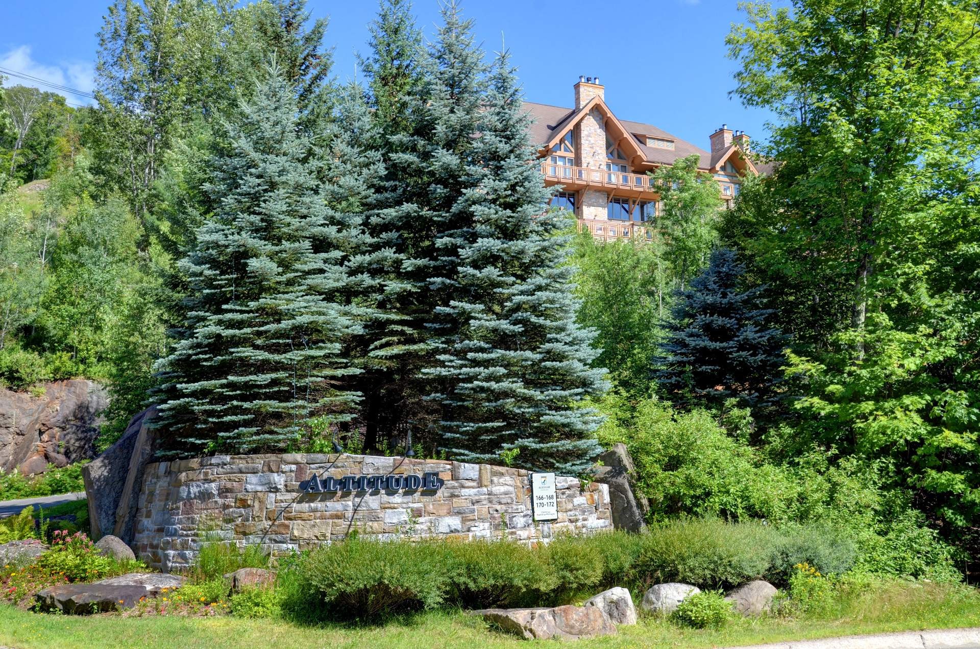 7 170 Ch Au Pied De La Montagne — photo 1