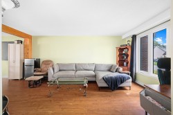 Salon - 