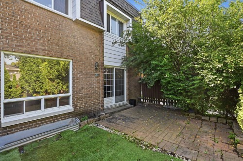 Cour - 193 Rue Hyman, Dollard-Des-Ormeaux, QC - Outdoor With Exterior