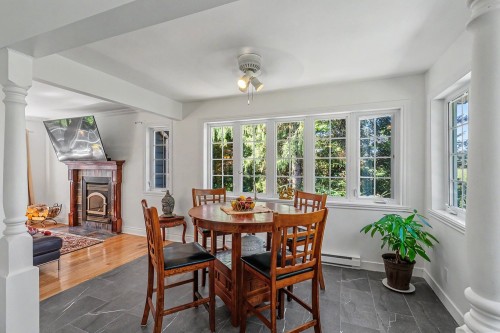 Coin-repas - 30 Rue Du Midi, Morin-Heights, QC - Indoor Photo Showing Dining Room