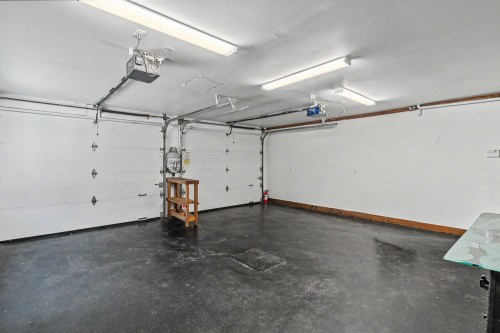 Garage - 30 Rue Du Midi, Morin-Heights, QC - Indoor Photo Showing Other Room