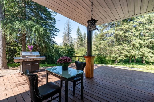 Terrasse - 30 Rue Du Midi, Morin-Heights, QC - Outdoor