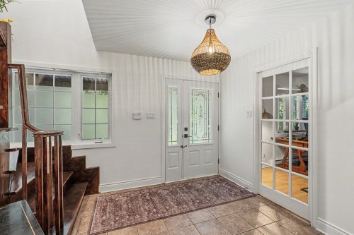 Hall d'entrée/Vestibule - 30 Rue Du Midi, Morin-Heights, QC - Indoor Photo Showing Other Room