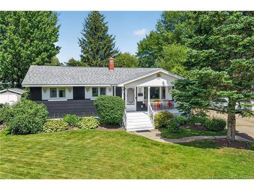 55 Lindsay St, Riverview, NB 