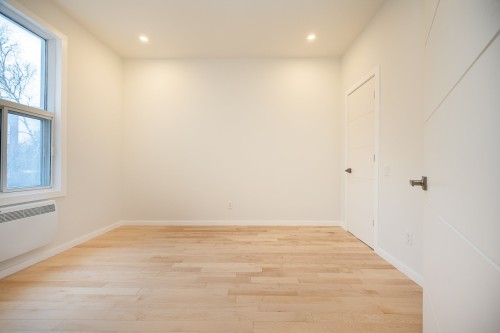 Chambre à coucher - 5172 9E Avenue, Montréal (Rosemont/La Petite-Patrie), QC - Indoor Photo Showing Other Room